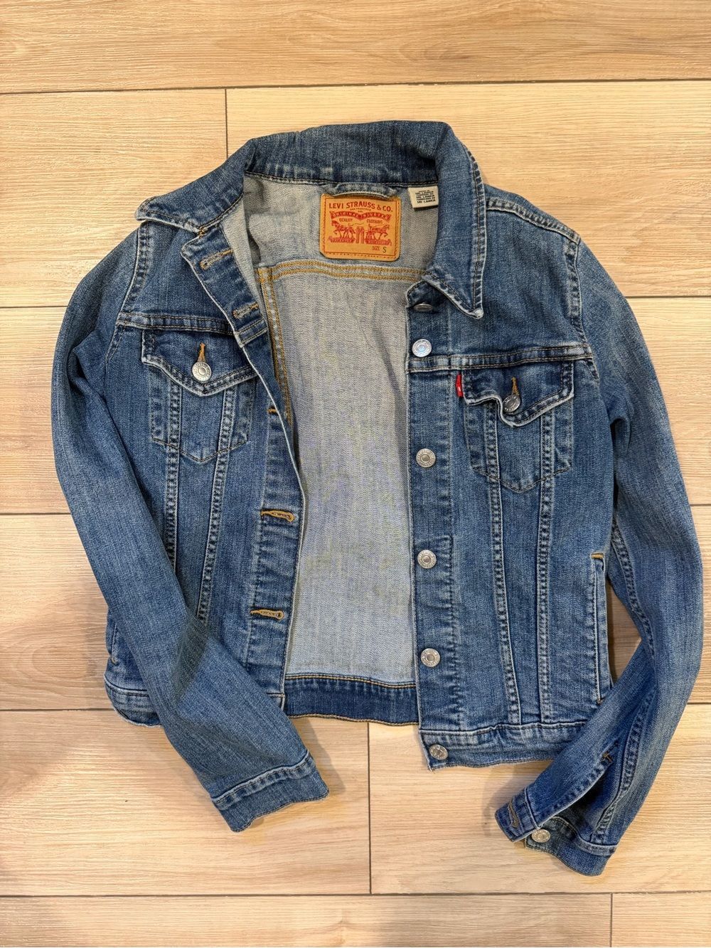 Levi's Small Blue Denim Trucker Jacket
